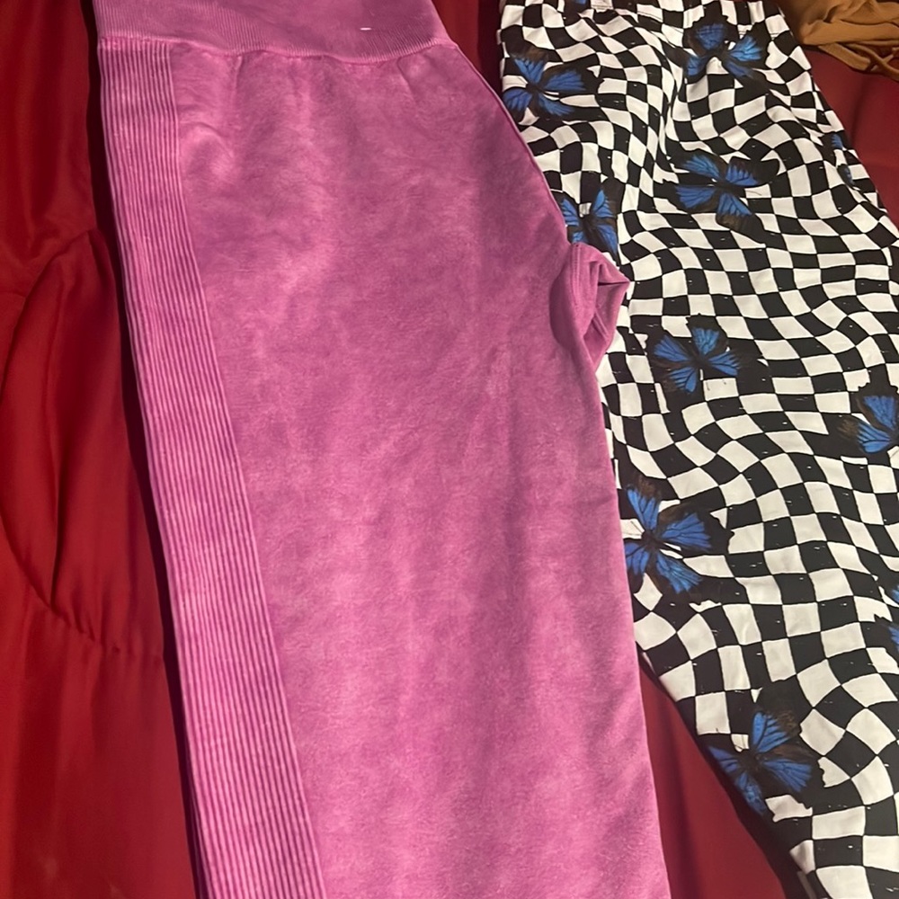 2 for the price of one activewear capris